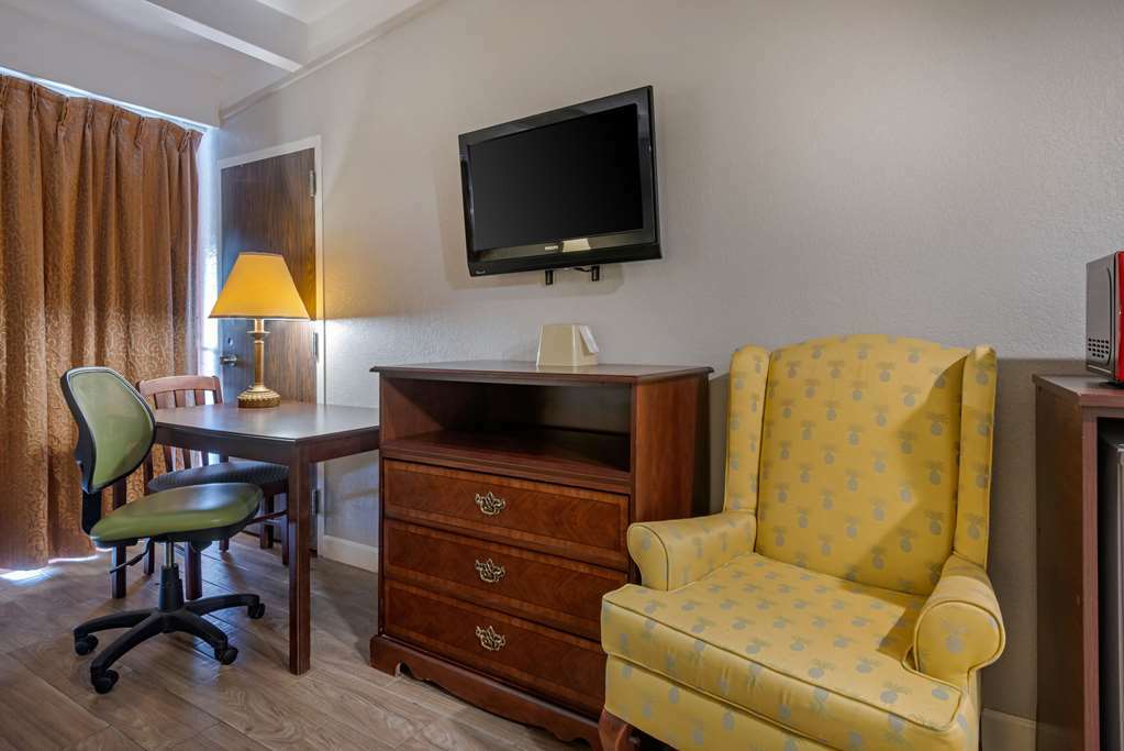 Rodeway Inn Clermont Ruang foto